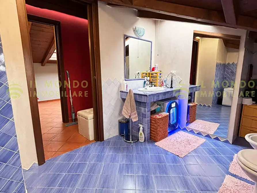 Immagine 30 di Casa trifamiliare in vendita  in Via Malpensata, 3 a Casalmaiocco