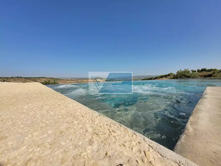 Immagine 11 di Terreno edificabile in vendita  a Noto