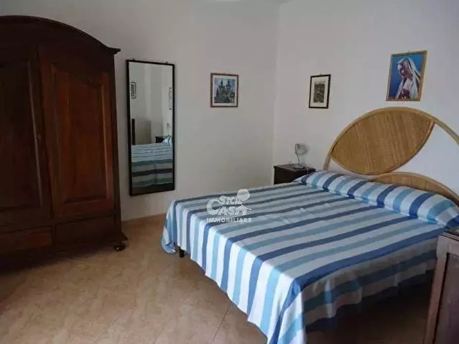 Immagine 2 di Casa trifamiliare in vendita  a Marsala