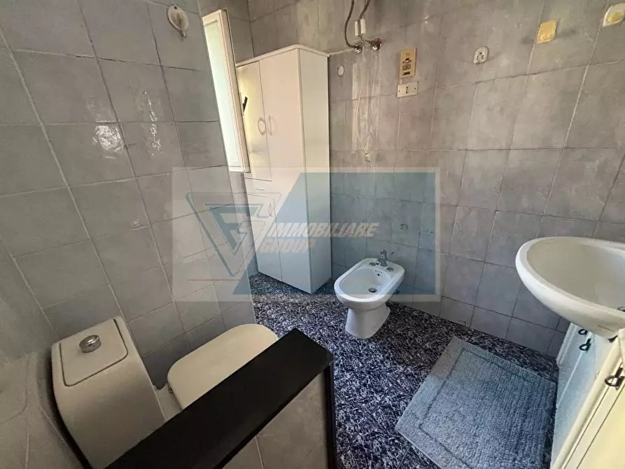 Immagine 7 di Casa trifamiliare in vendita  in Via Bainsizza a Siracusa