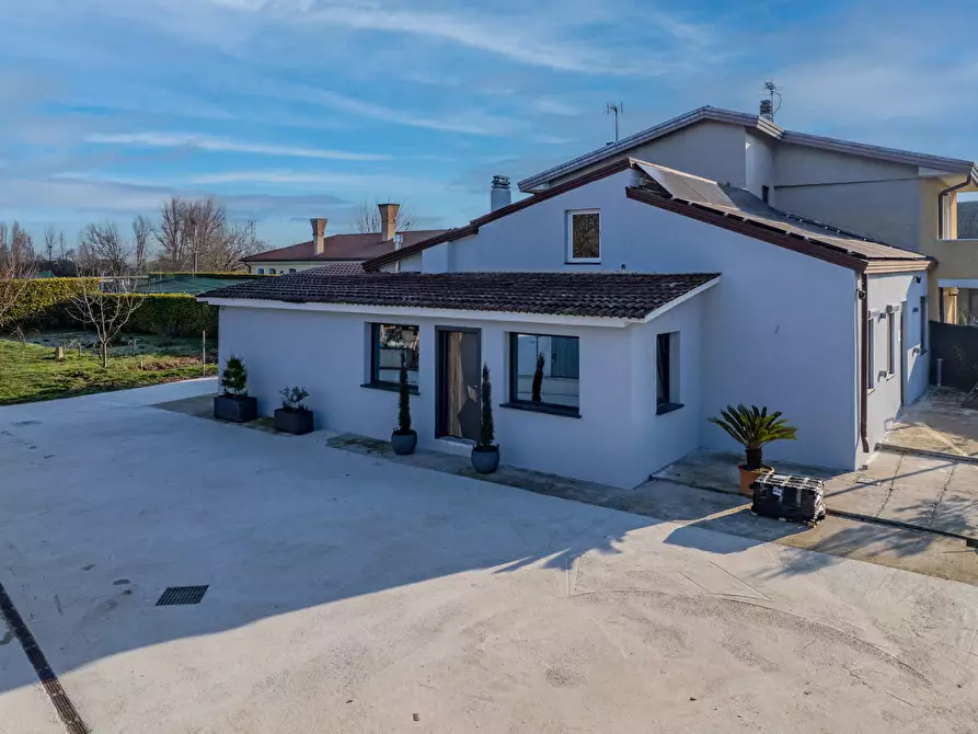 Immagine 1 di Terreno edificabile in vendita  a Campagna Lupia