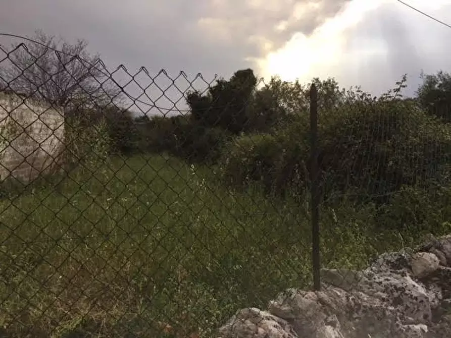 Immagine 1 di Terreno in vendita  a Siracusa