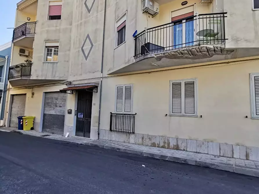 Immagine 1 di Casa trifamiliare in vendita  a Buccheri