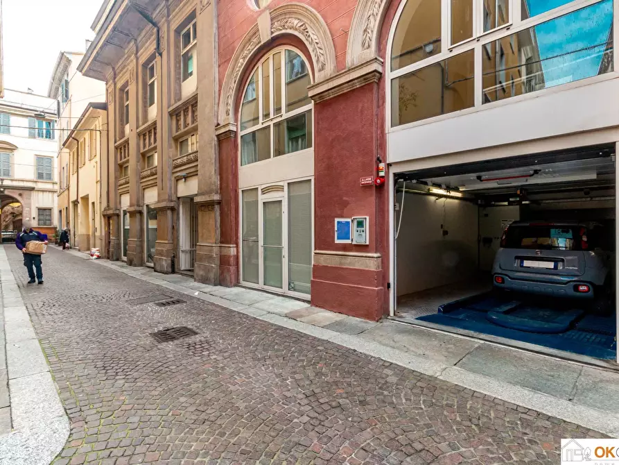 Immagine 1 di Appartamento in vendita  in via cavour 2 a Parma
