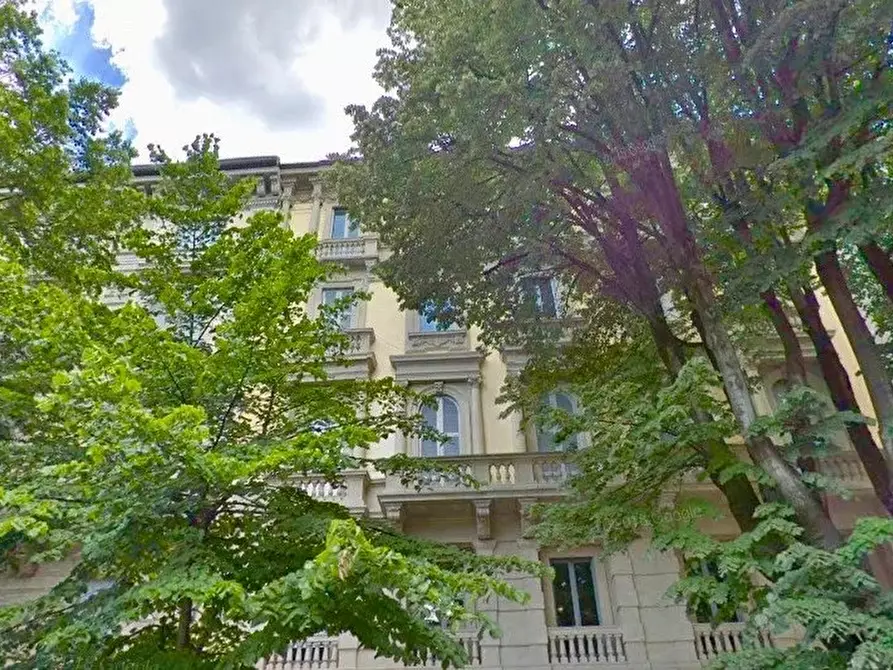 Immagine 1 di Casa trifamiliare in affitto  in Via Antonio Canova a Milano