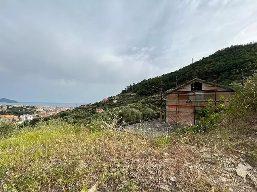 Immagine 1 di Terreno edificabile in vendita  in Via bacezza a Chiavari