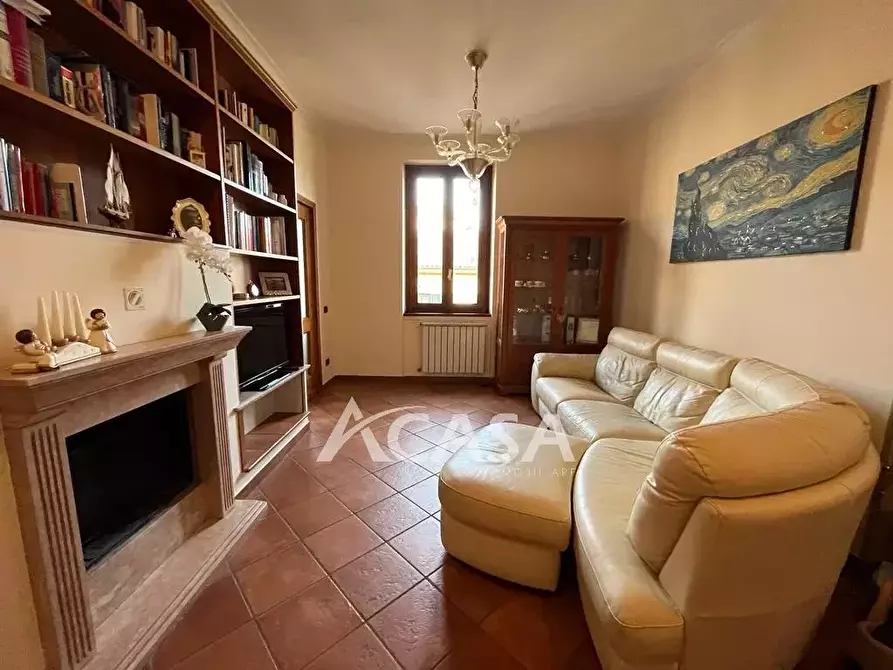 Immagine 1 di Casa trifamiliare in vendita  in VIA GABRIELE D'ANNUNZIO 3 a Grottaferrata