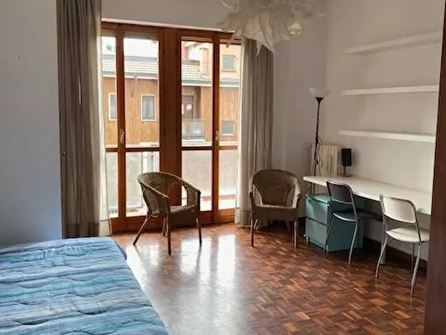 Immagine 1 di Casa trifamiliare in affitto  in via gamboloita 4 a Milano