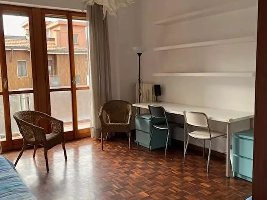 Immagine 1 di Casa trifamiliare in affitto  in via gamboloita 4 a Milano
