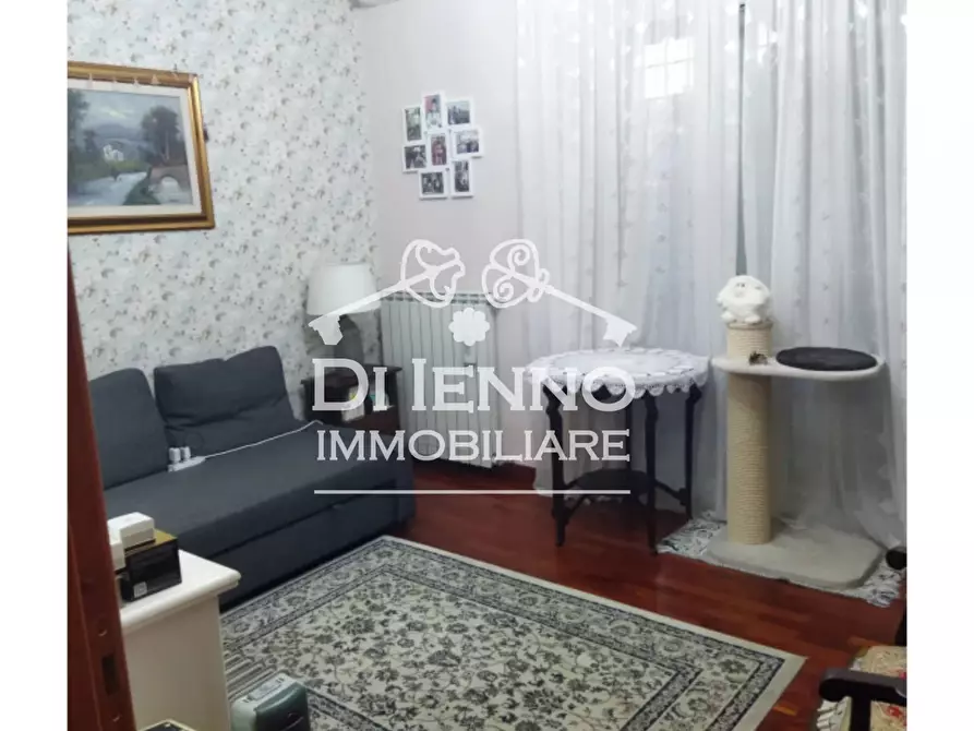 Immagine 1 di Casa trifamiliare in vendita  in Via Pietro Sommariva a Roma