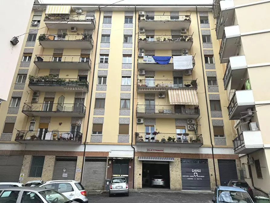 Immagine 1 di Casa trifamiliare in vendita  in Corso Luigi Fera a Cosenza