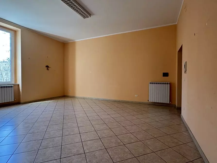 Immagine 1 di Casa trifamiliare in affitto  a Cosenza