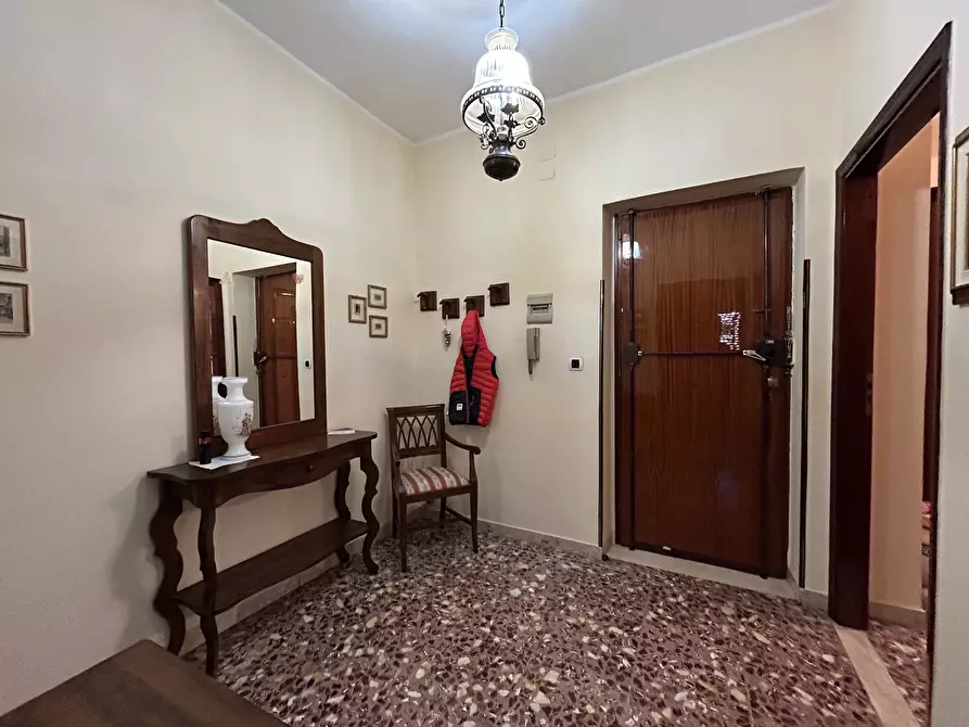 Immagine 1 di Casa trifamiliare in vendita  in VIA MONTE BIANCO a Siracusa