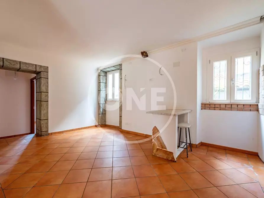 Immagine 1 di Casa trifamiliare in vendita  in Via Cardinale Oreste Giorgi a Valmontone