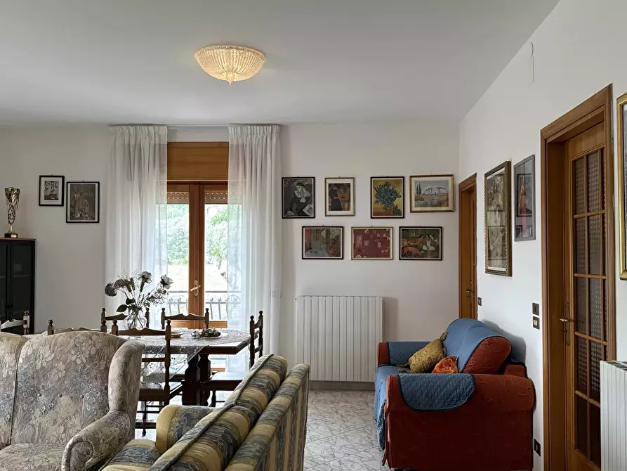 Immagine 1 di Casa trifamiliare in vendita  in via san pietro, 45 Paterno Calabro a Altilia