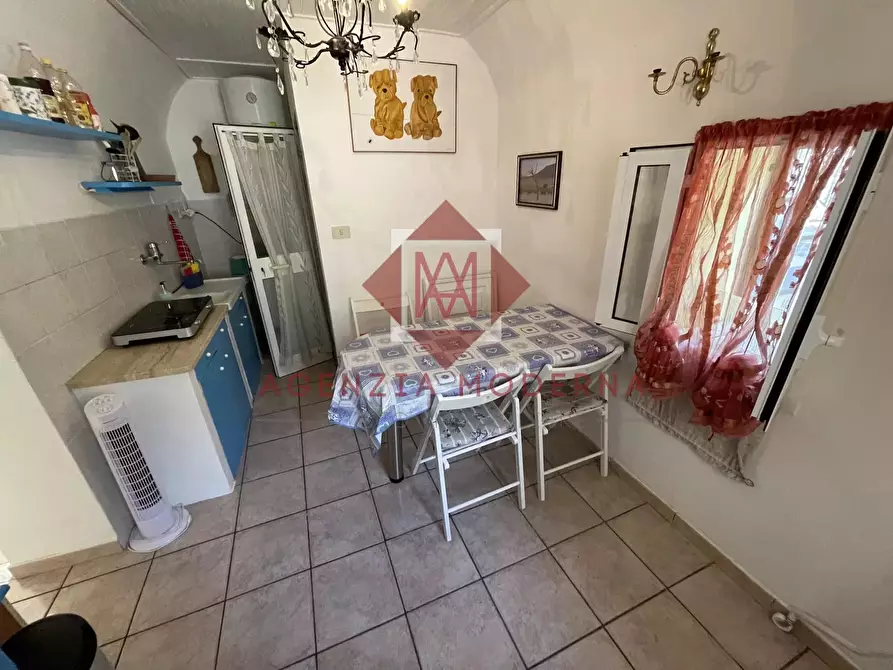 Immagine 1 di Casa trifamiliare in vendita  in Via Moretti 31 a Ventimiglia