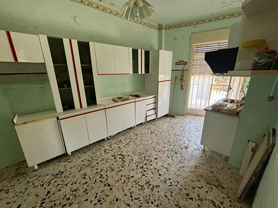 Immagine 1 di Casa trifamiliare in vendita  a Siracusa