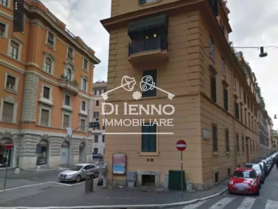 Immagine 1 di Castello in vendita  in Via Angelo Brunetti a Roma