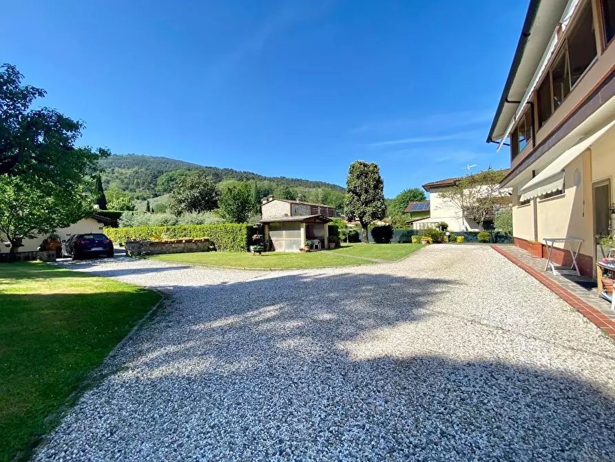 Casa bifamiliare in vendita a Capannori