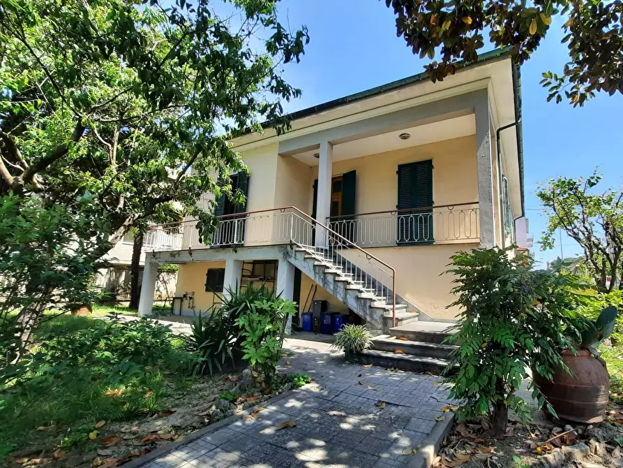 Villa in vendita a Santa Croce Sull'arno