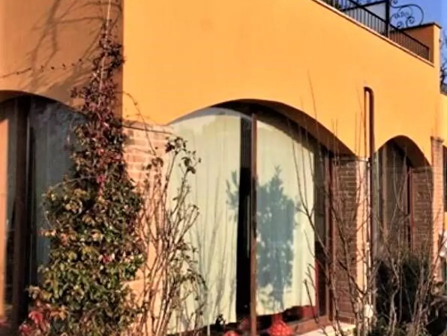 Casa bifamiliare in vendita a Perugia