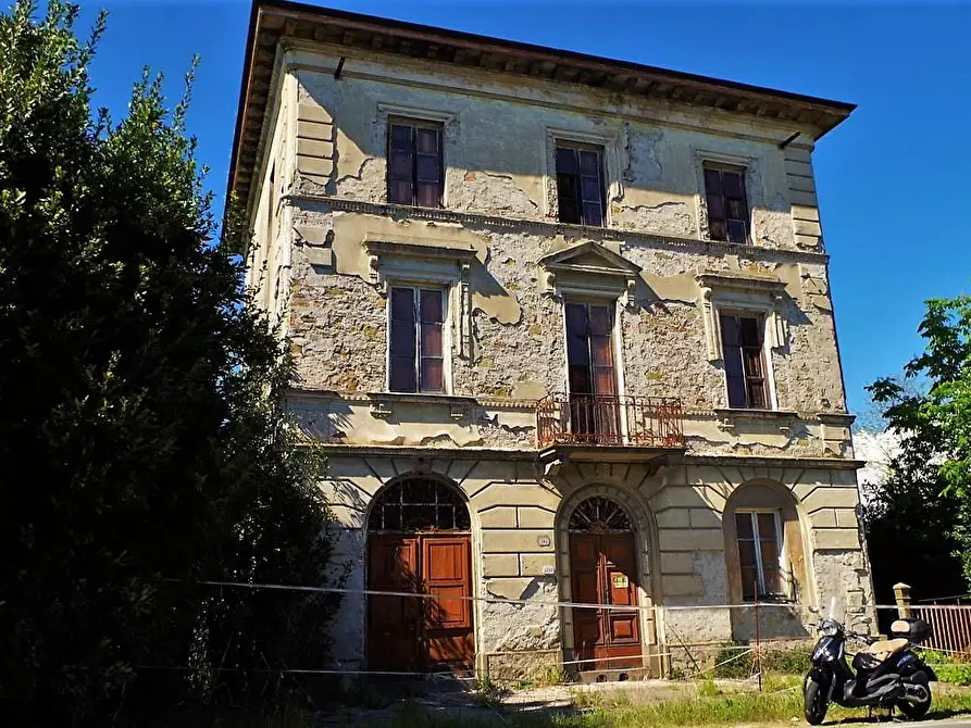 Palazzo in vendita a Lucca