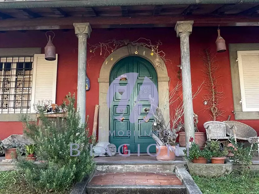 Villa in vendita a Camaiore