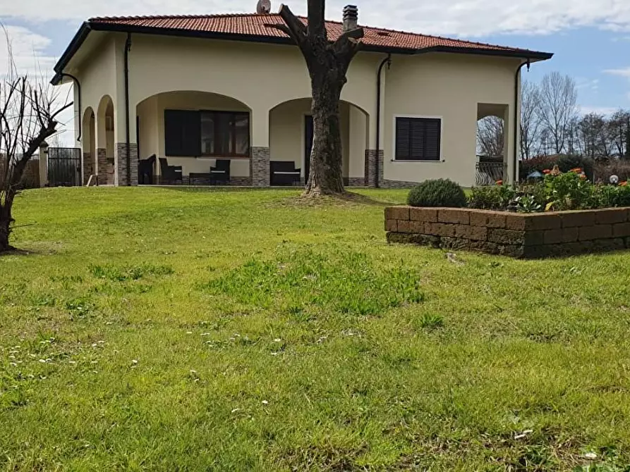 Villa in affitto a Montignoso