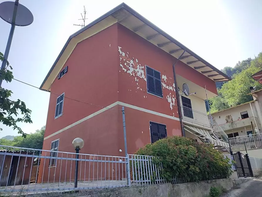 Porzione di casa in vendita a Ortonovo