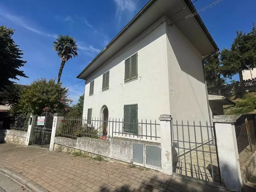 Casa indipendente in vendita a Crespina Lorenzana