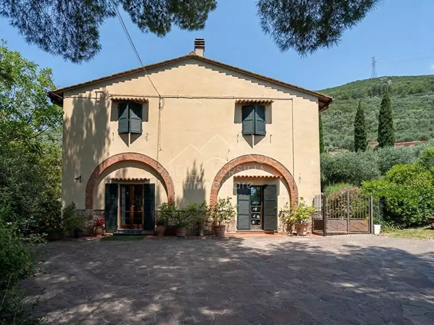 Rustico / casale in vendita a San Giuliano Terme