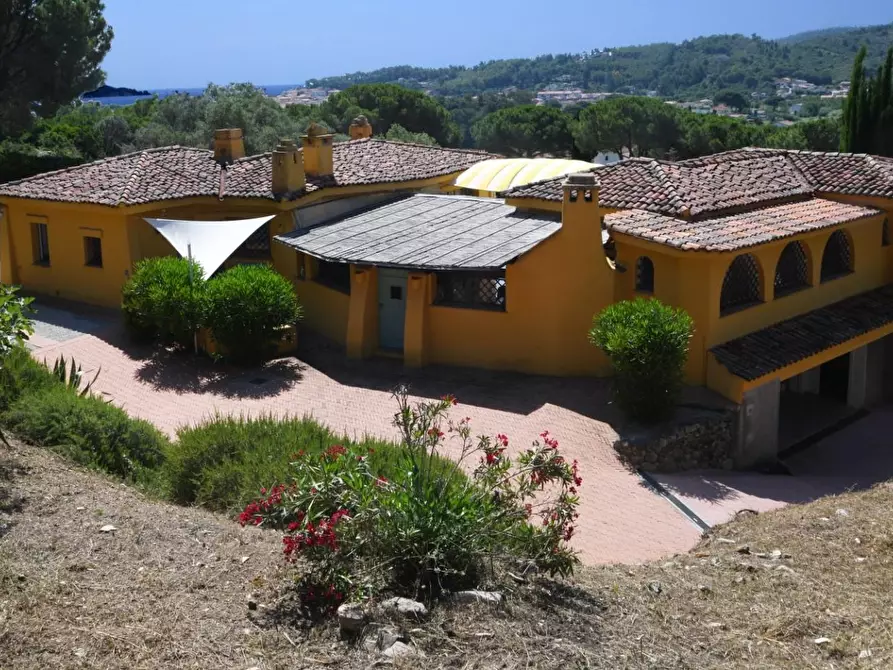 Villa in vendita a Campo Nell'elba