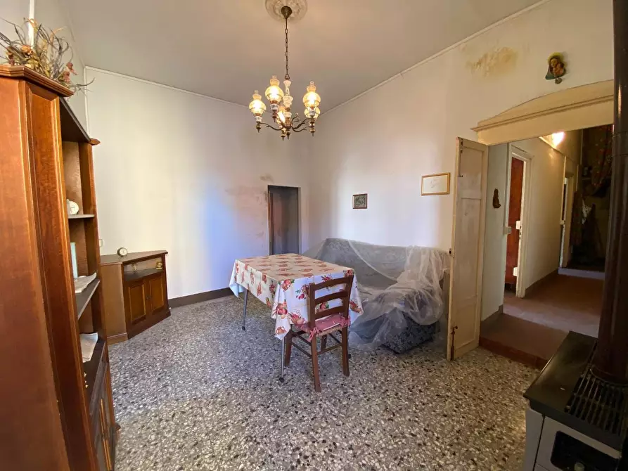 Appartamento in vendita a Carmignano