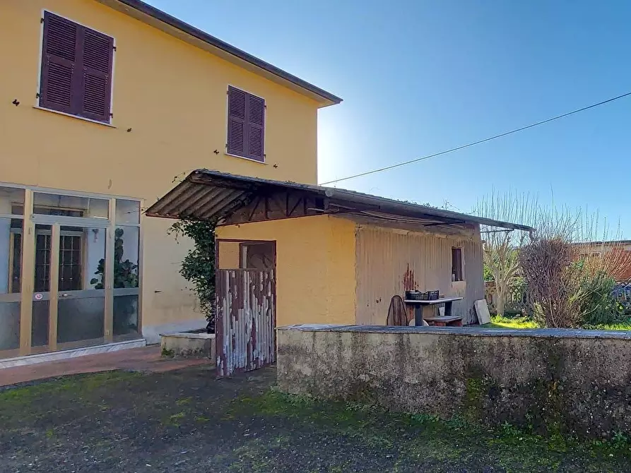 Casa bifamiliare in vendita a Ortonovo