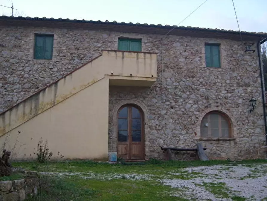 Casa colonica in vendita a Pomarance