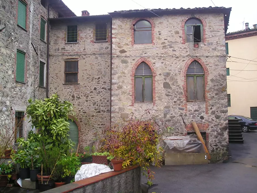 Rustico / casale in vendita a Borgo A Mozzano