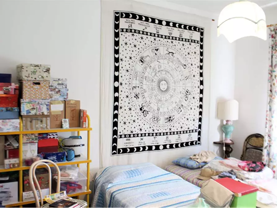 Immagine 8 di Palazzo in vendita  a Calcinaia