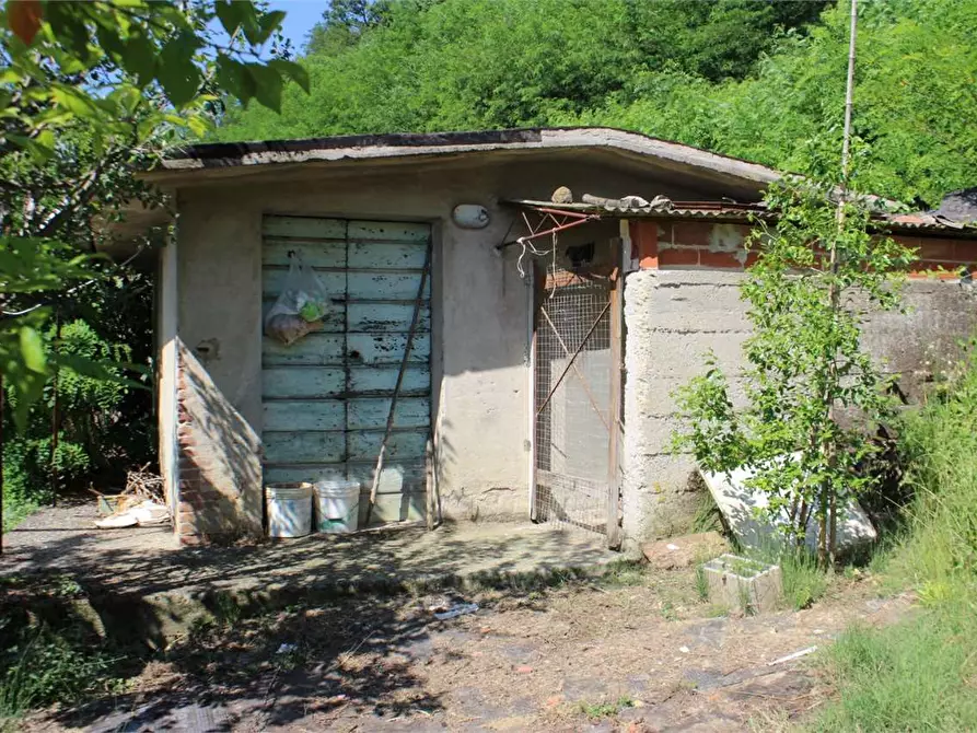 Immagine 18 di Palazzo in vendita  a Calcinaia