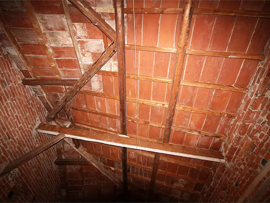 Immagine 20 di Casa indipendente in vendita  a Vicopisano