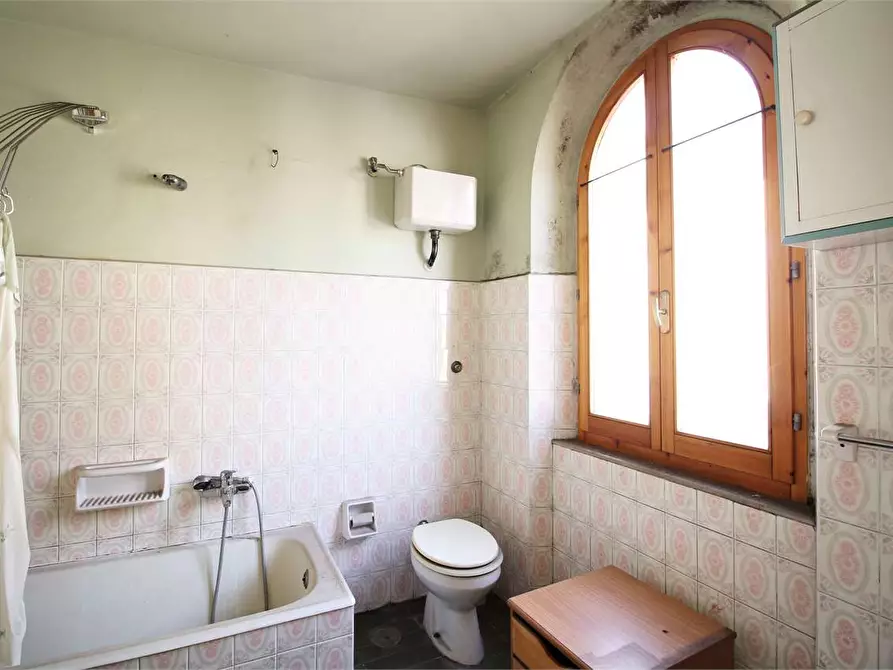 Immagine 10 di Appartamento in vendita  a Bientina