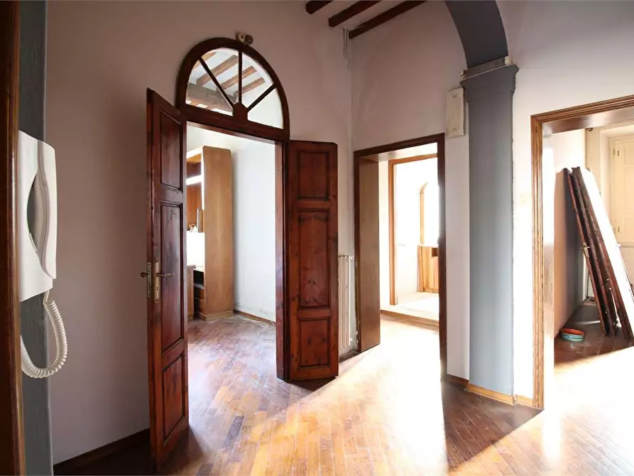 Immagine 17 di Appartamento in vendita  a Buti