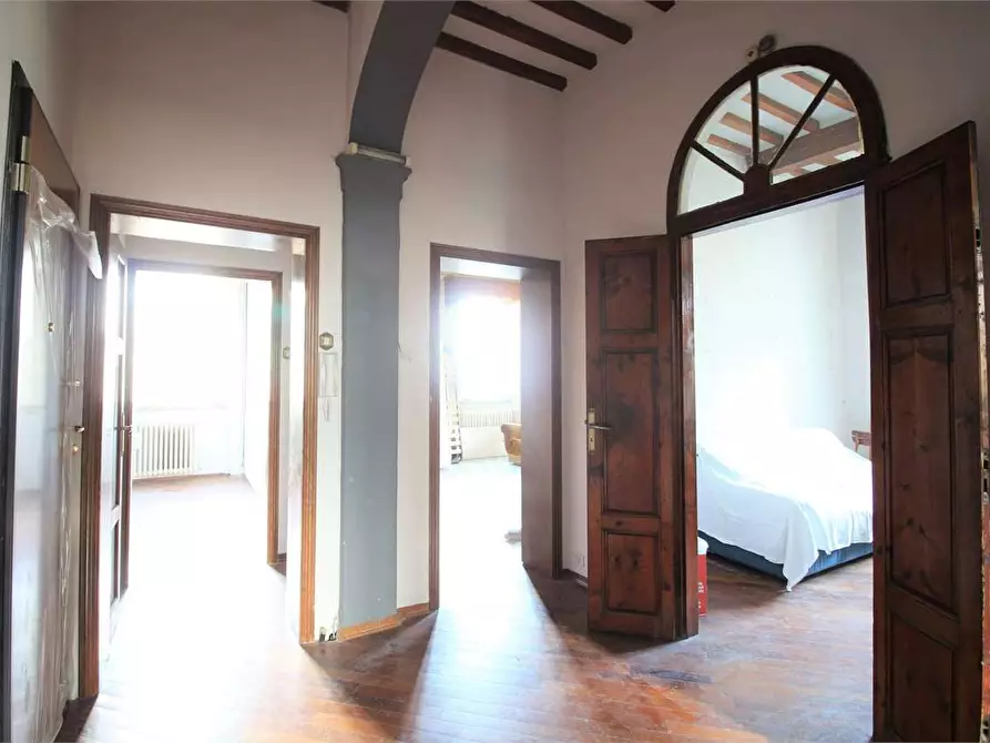 Immagine 2 di Appartamento in vendita  a Buti