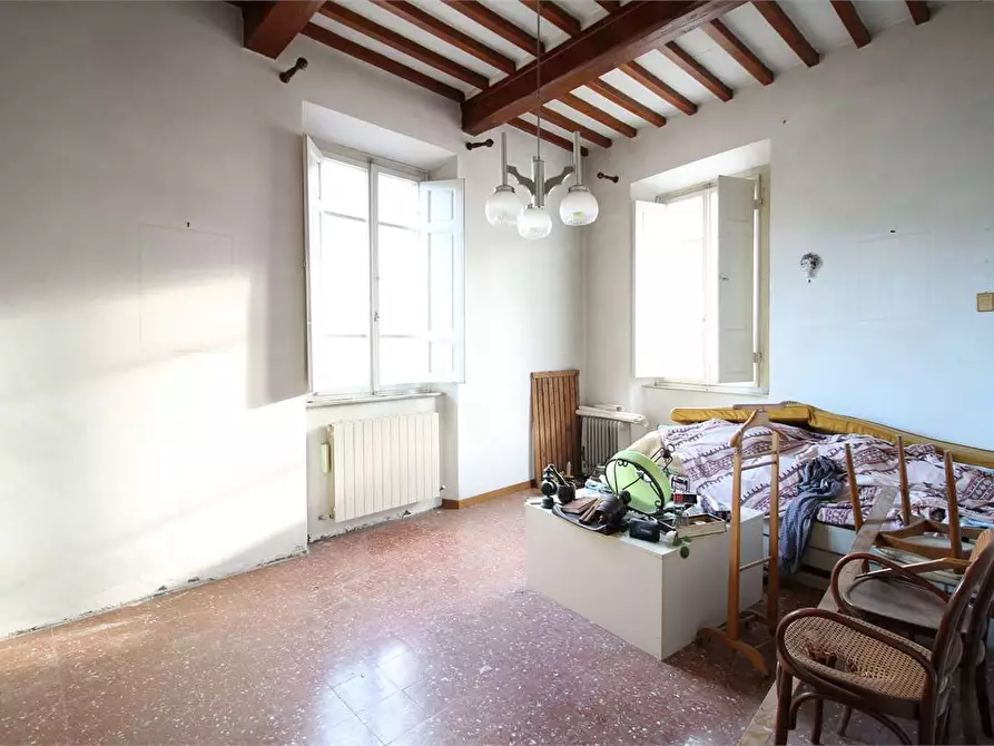 Immagine 10 di Appartamento in vendita  a Buti