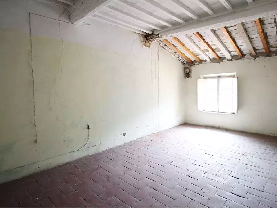 Immagine 14 di Appartamento in vendita  a Buti