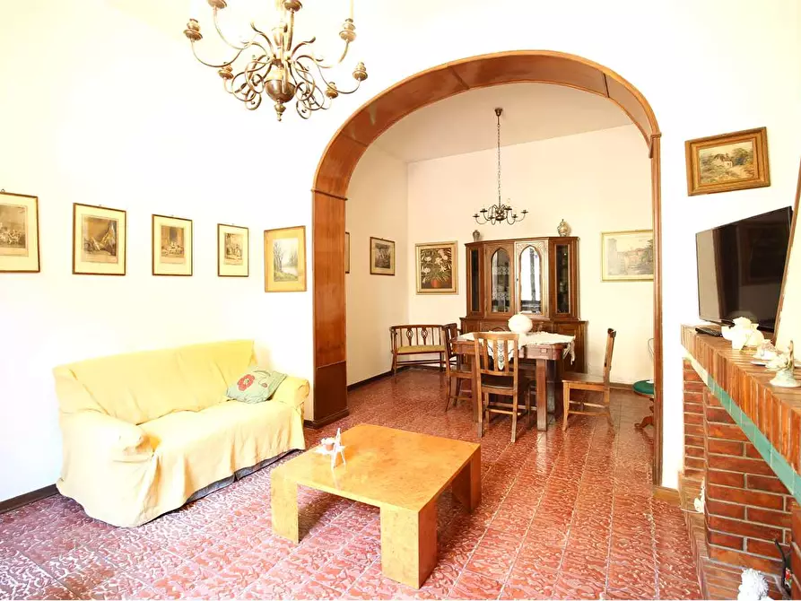 Immagine 3 di Porzione di casa in vendita  a Bientina