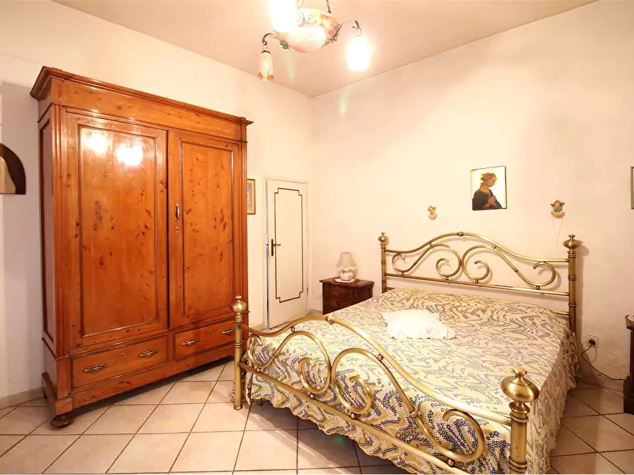 Immagine 10 di Porzione di casa in vendita  a Bientina