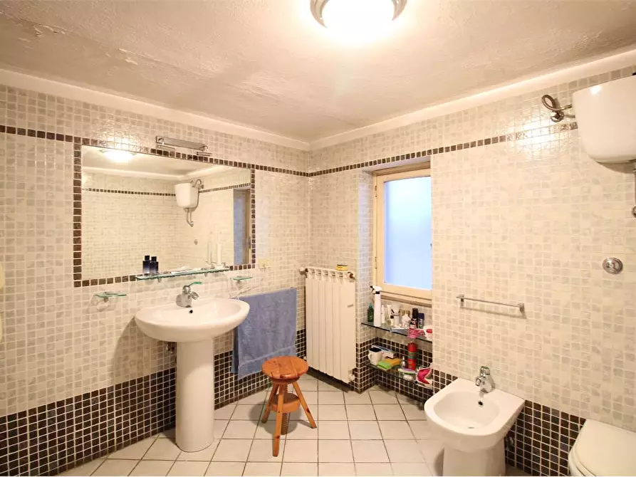 Immagine 18 di Porzione di casa in vendita  a Bientina