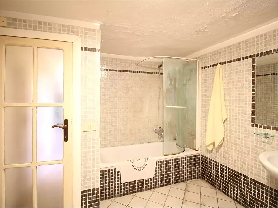 Immagine 19 di Porzione di casa in vendita  a Bientina