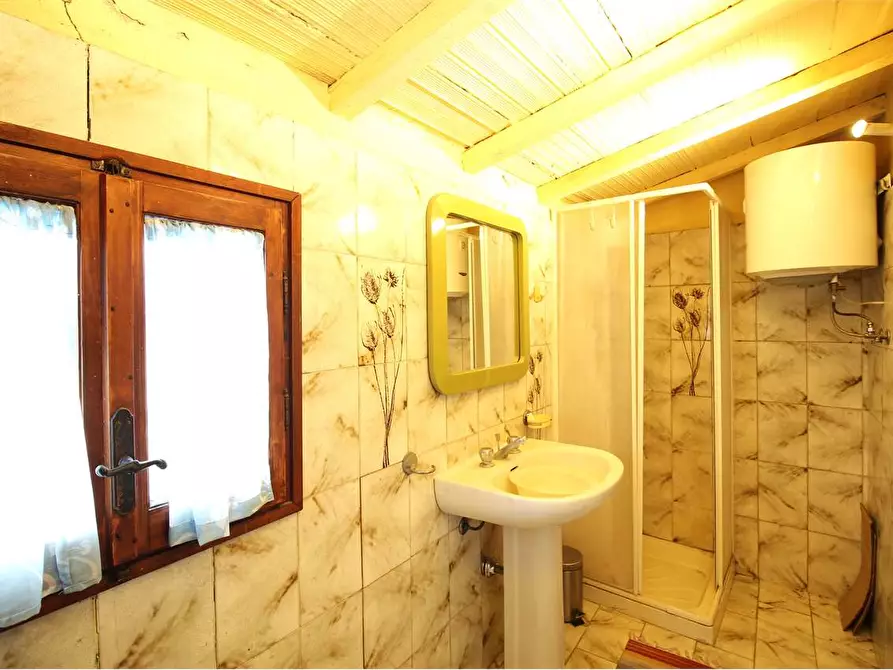 Immagine 17 di Appartamento in vendita  a Bientina