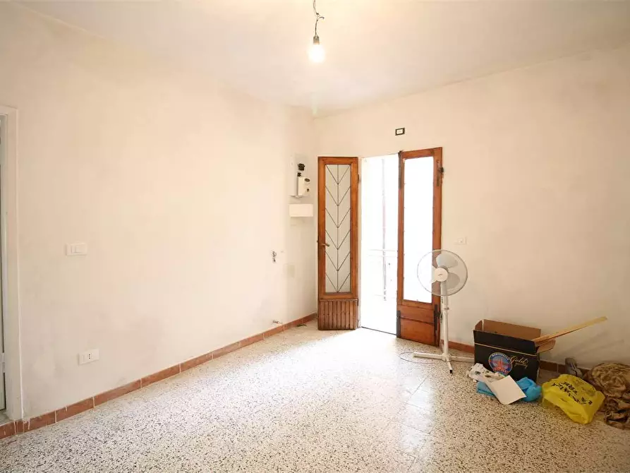 Immagine 2 di Appartamento in vendita  a Buti